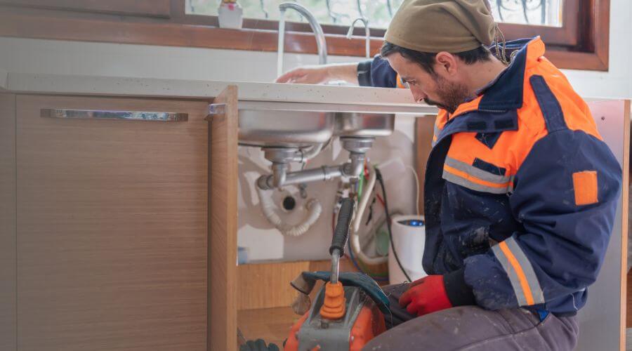 home faucet repair service in Pendleton, IN